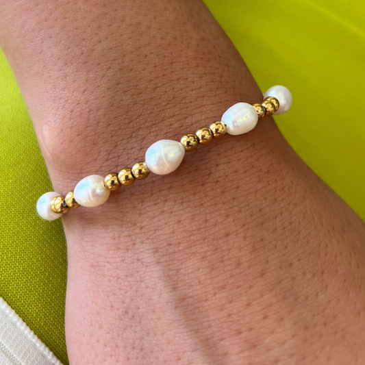 4mm Gold Bead with Pearls Clasp Bracelet