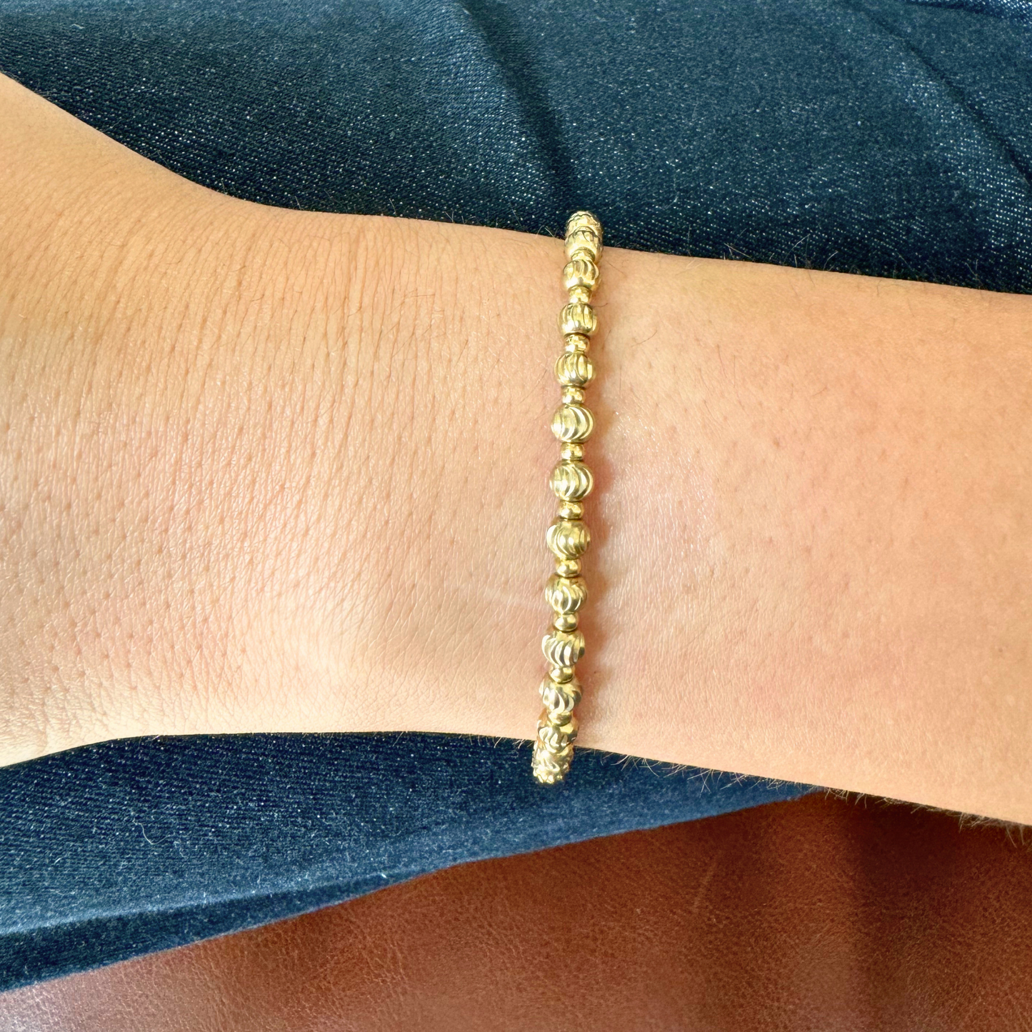 3mm gold bead & 4mm gold textured beaded bracelet