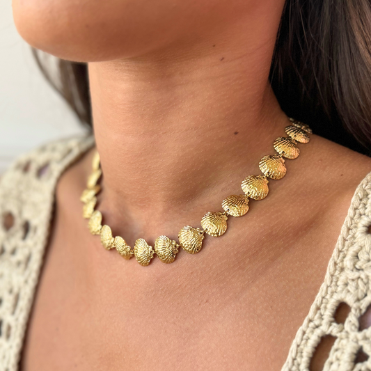 Gold Shell Choker