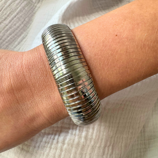 Denise- Silver 20mm Coil Bangle